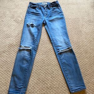 Madewell High‑Riser Skinny Jeans – Size 27 – Distressed Blue Denim